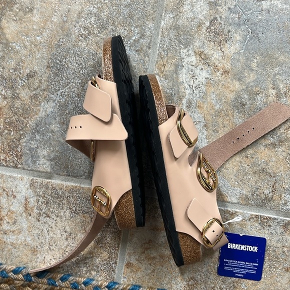 Birkenstock Milano Big Buckle High Shine Patent Leather Sandal Size 6 NWT - Picture 6 of 11